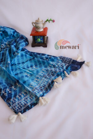"Neelwarli Charm "