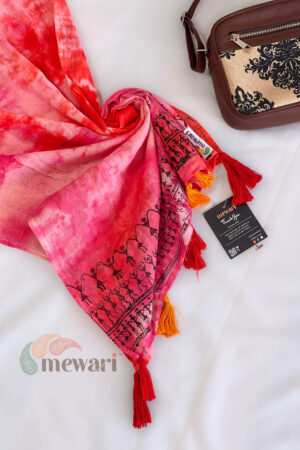 "Laal Pari"